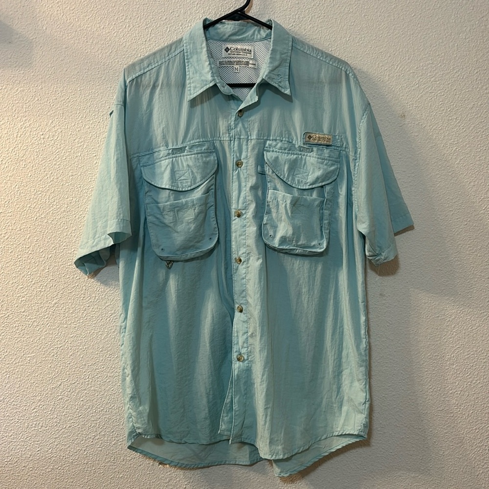 Columbia PFG short sleeve button down fishing shirt size medium